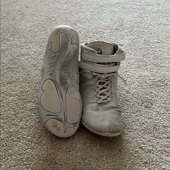 nfinity titans - Picture 2 of 3